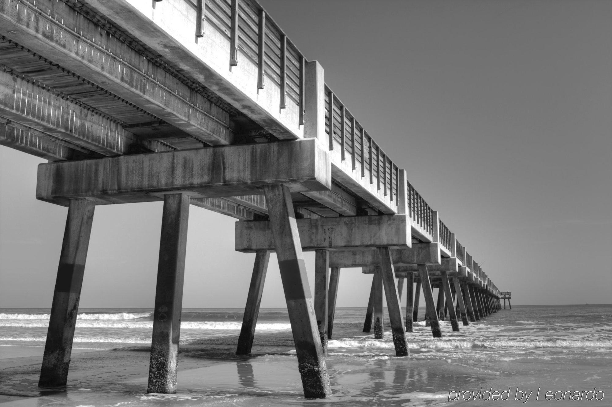 Days Inn By Wyndham Neptune Beach Jacksonville Beach Εξωτερικό φωτογραφία