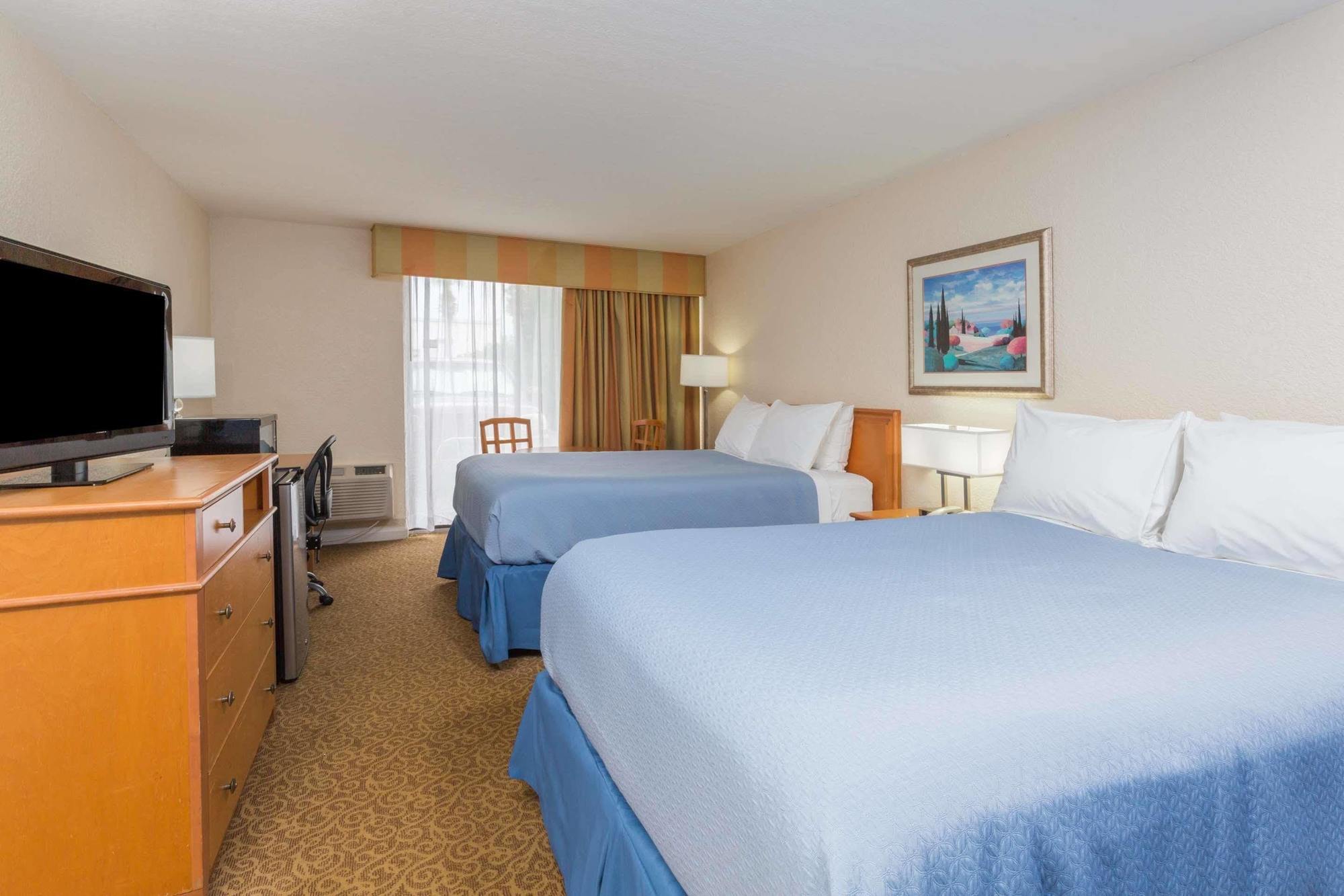 Days Inn By Wyndham Neptune Beach Jacksonville Beach Εξωτερικό φωτογραφία