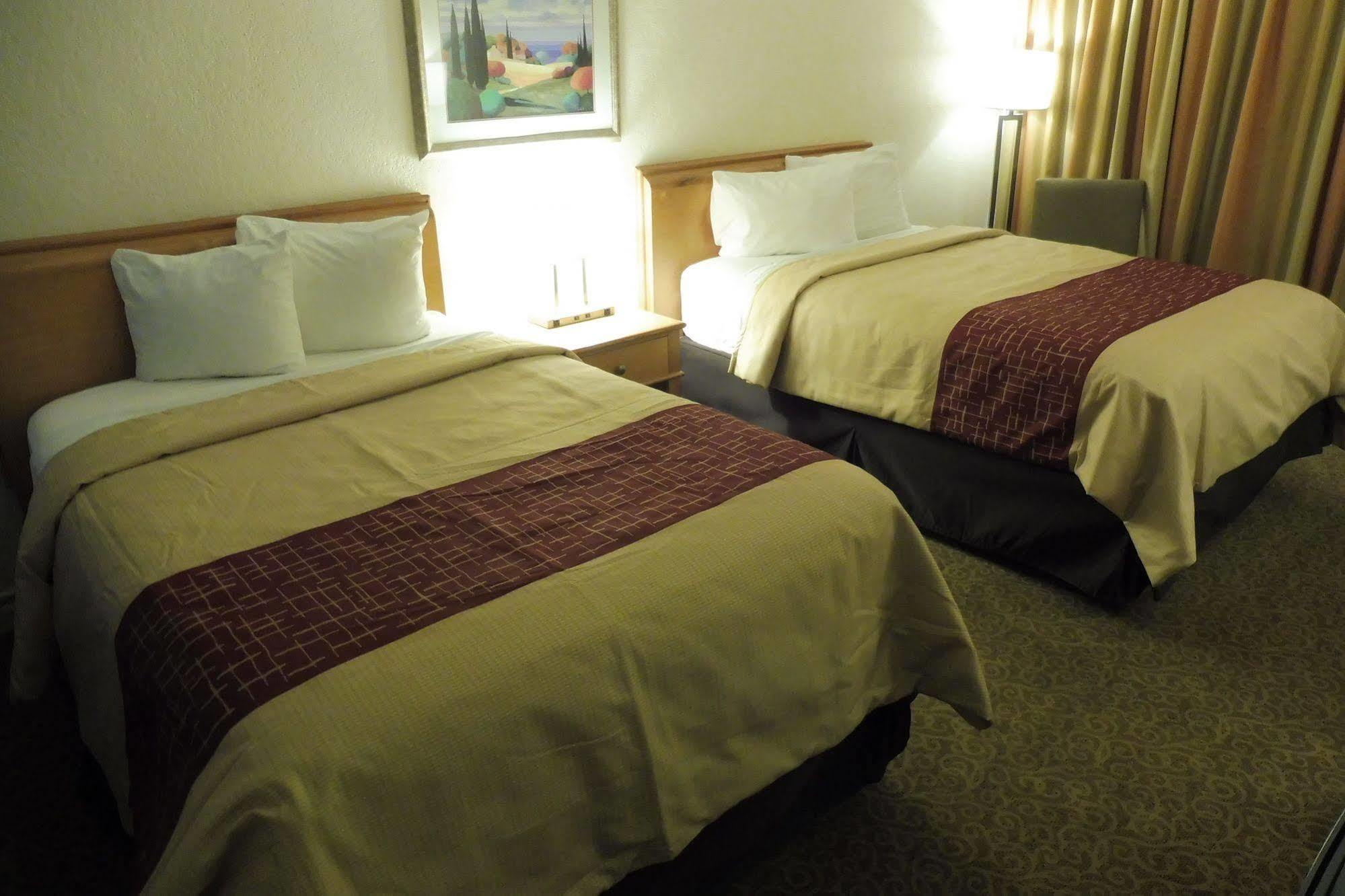 Days Inn By Wyndham Neptune Beach Jacksonville Beach Εξωτερικό φωτογραφία